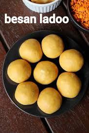 Fresh Besan Ladoo